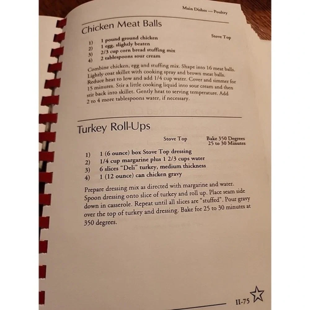 The Four Ingredient Cookbooks : As‎ Easy As: 1 2 3 4 Spiral by Linda Coffee